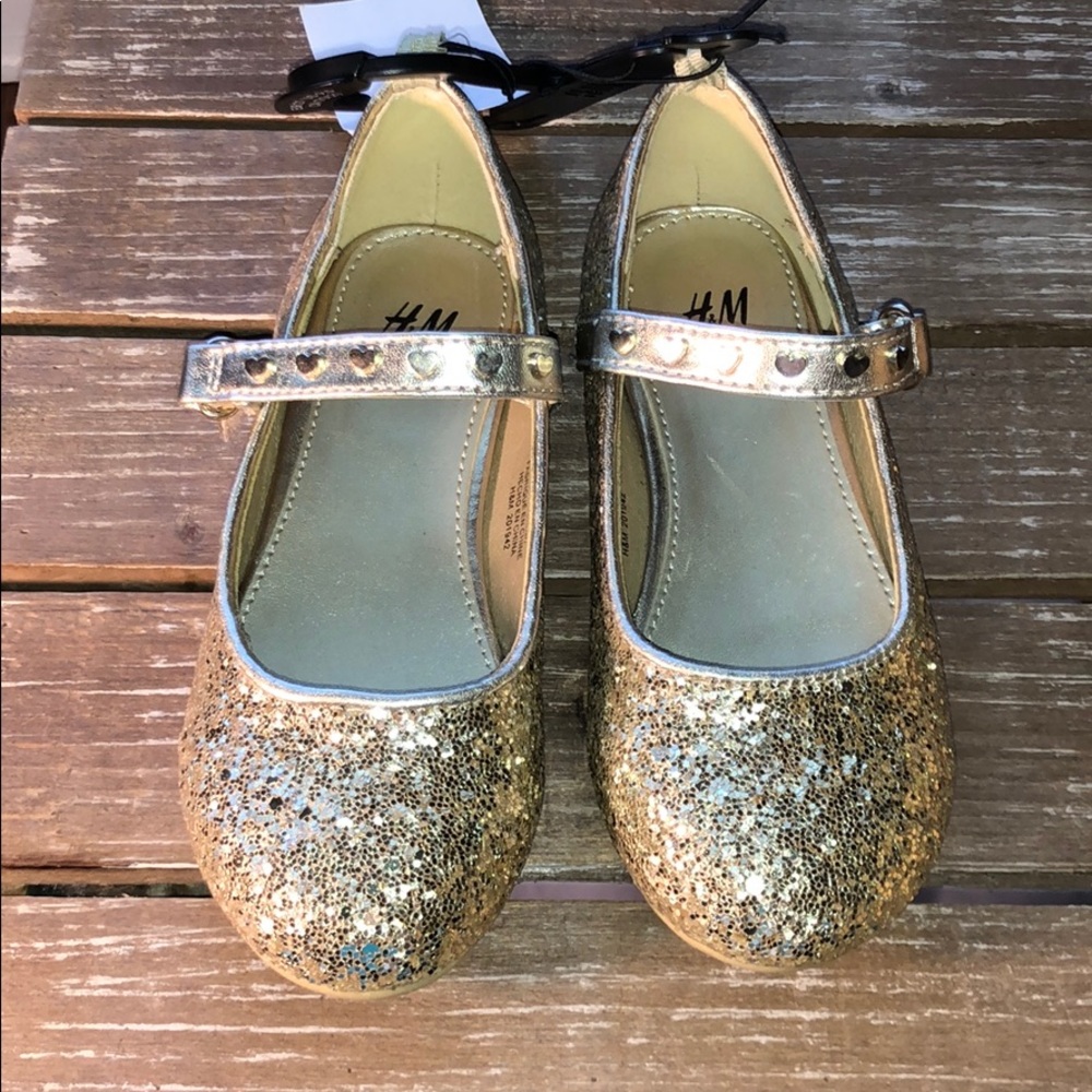H&M glittery gold toddler  girl shoe